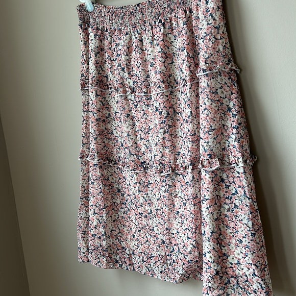 ALLEGRA K NWT floral elastic waist ruffle tiered midi skirt size 1x - Picture 3 of 5